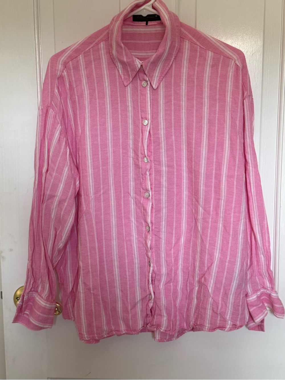 Zara Pink & White Striped Button-Down Size Large - Measurements in pictures